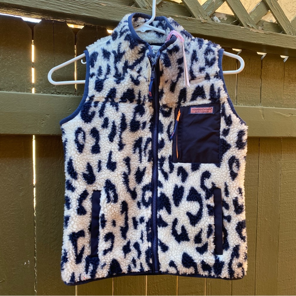 NEW Vineyard Vines Navy and White Fleece Vest